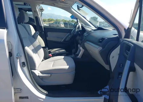 2014 Subaru Forester 2.5I Premium from USA, damaged, VIN JF2SJAEC6EH539912